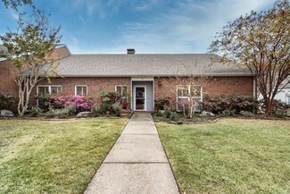 12400 Hunters Glen Blvd, Little Rock, AR 72211