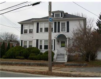 145 Main St, Lincoln, RI 02838