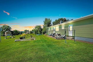 8191 Edgewater Ridge, Omro, WI 54963