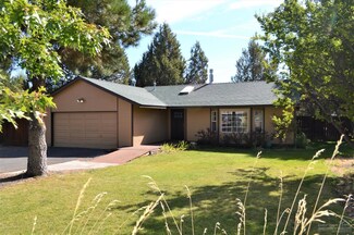 60767 Radcliffe Cir, Bend, OR 97702