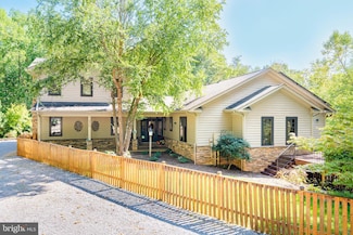 212 Cicada Dr, Martinsburg, WV 25403