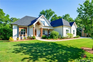 103 Village Cir, Watkinsville, GA 30677