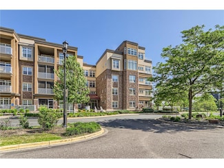2550 38th Ave NE Unit 109, Columbia Heights, MN 55421