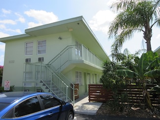 1122 N H St Unit 16, Lake Worth, FL 33460