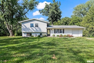 5 Willimantic Rd, Rochester, IL 62563