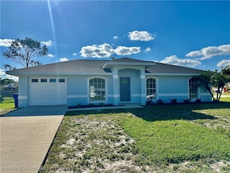 5201 Diamond Dr, Sebring, FL 33875