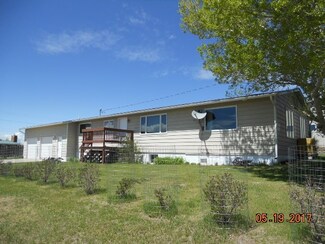 303 E Garfield St, White Sulphur Springs, MT 59645