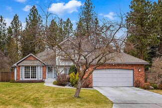 409 E Pine Glen Ct, Spokane, WA 99208