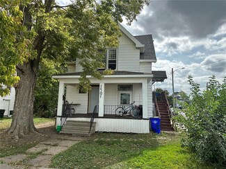 1401 Bever Ave SE, Cedar Rapids, IA 52403