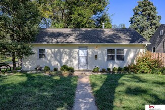 6620 Franklin St, Omaha, NE 68104