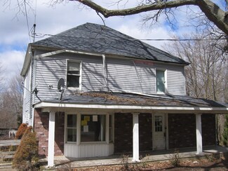 612 Lehman Outlet Rd, Dallas, PA 18612