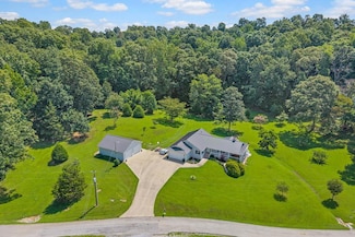 202 Partridge Point, Cadiz, KY 42211