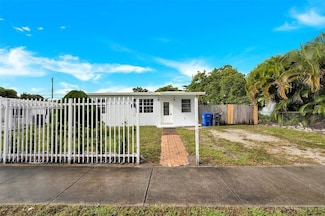 3900 SW 47th Ave, West Park, FL 33023