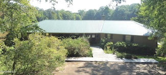 1966 Narrow Gauge Rd, Bolton, MS 39041