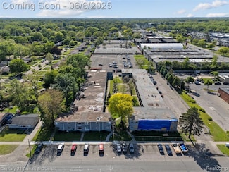 20555 Lahser Rd, Detroit, MI 48219