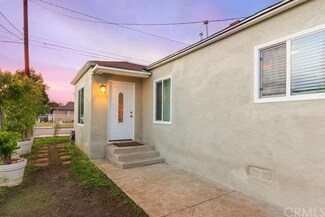 633 S Shelton St, Santa Ana, CA 92703