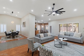 108 Crescent Bay St, Henderson, NV 89012