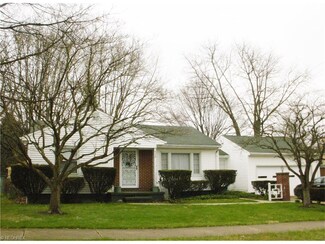936 Fess Ave, Akron, OH 44307