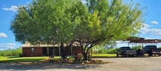 2927 S Interstate 35, Cotulla, TX 78014