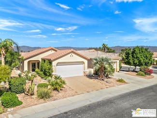 78712 Postbridge Cir, Palm Desert, CA 92211