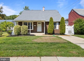 565 Salem Ave, Woodbury, NJ 08096