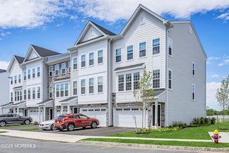 39 Crimson Dr, Manalapan Township, NJ 07726