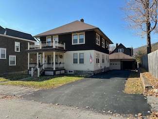 155 Washington St, Berlin, NH 03570