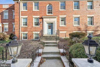 603 Bashford Ln Unit 3, Alexandria, VA 22314