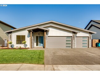 15003 NW 10th Ct, Vancouver, WA 98685