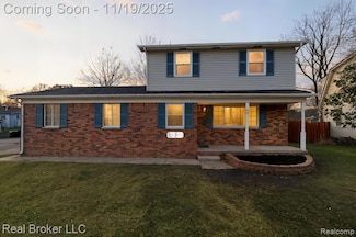 9665 Hilton Rd, Brighton, MI 48114