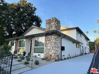 960 N Los Robles Ave, Pasadena, CA 91104
