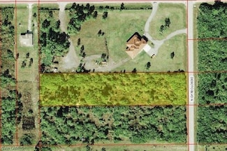 2145 Desoto Blvd N, Naples, FL 34120