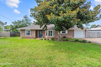 311 Prudence Ln, Panama City, FL 32408