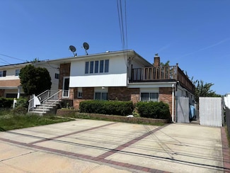 120 Bellmore Rd, East Meadow, NY 11554