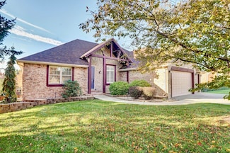 1428 N Cromwell Ct, Springfield, MO 65802