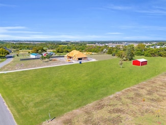 5726 Hillcrest Dr, Farmersville, TX 75442