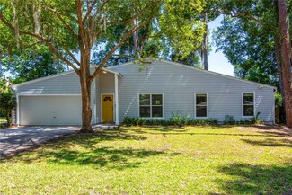 1020 SW 19th Place, Gainesville, FL 32601