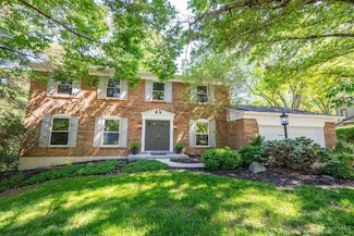 8721 Tanagerwoods Dr, Cincinnati, OH 45249