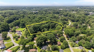 2060 Independence Rd, Winston Salem, NC 27106