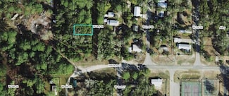 805 3rd St, Carrabelle, FL 32322