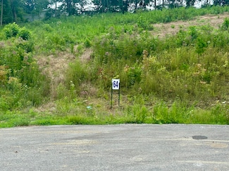 64 Hollywood Dr, Corbin, KY 40701