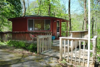 356 Autumn Ln, Tryon, NC 28782