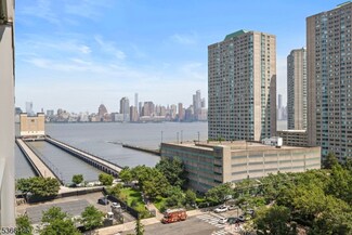 20 Newport Pkwy Unit 1202, Jersey City, NJ 07310