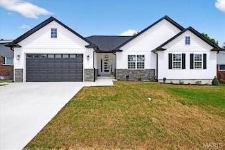 5057 Peyton Place Ct, Saint Louis, MO 63128
