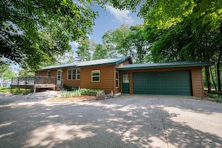 441 Hillcrest Dr, Lake, MI 48632