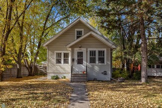 1506 Broadway N, Fargo, ND 58102