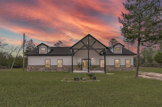 74 Percy Howard Rd, Huntsville, TX 77320