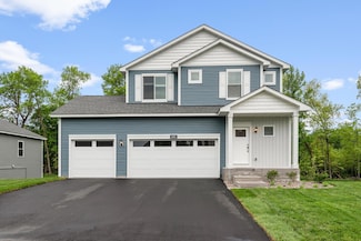 685 Aspen Ln, Montrose, MN 55363
