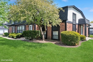 1454 Inverrary Ln, Deerfield, IL 60015