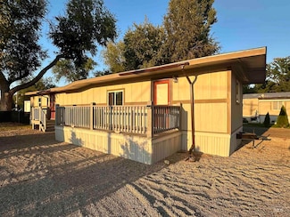220 E 10th N Unit L322, Mountain Home, ID 83647
